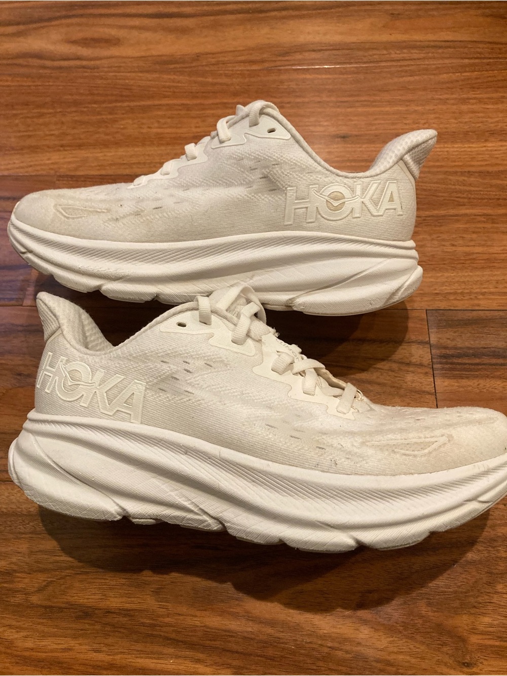 Hoka One One Clifton 9 1127896 WWH White Running Shoes Sneakers Women’s 8 B